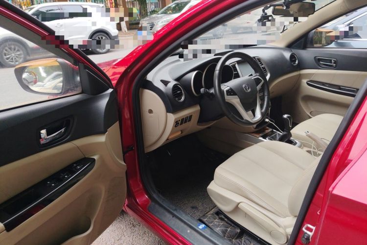 Used CHANGAN Eado 2014 1.6L Manual Luxury Model Driver Seat