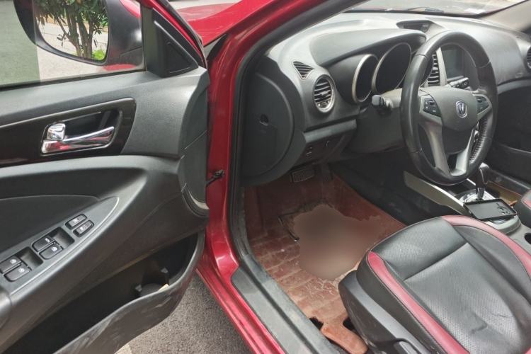 Used CHANGAN Eado 2014 1.6L Automatic Luxury Model Driver Seat