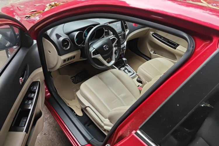 Used CHANGAN Eado 2014 1.6L Automatic Luxury Model Driver Seat