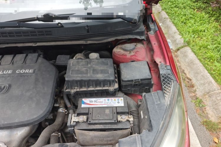 Used CHANGAN Eado 2014 1.6L Automatic Luxury Model Engine Bay Left