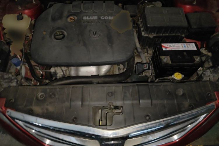 Used CHANGAN Eado 2014 1.6L Manual Luxury Model Engine Bay