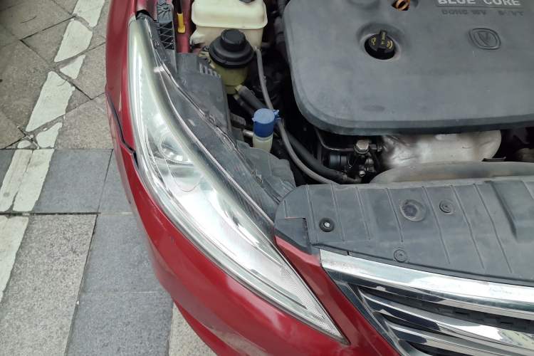Used CHANGAN Eado 2014 1.6L Automatic Luxury Model Engine Bay Right