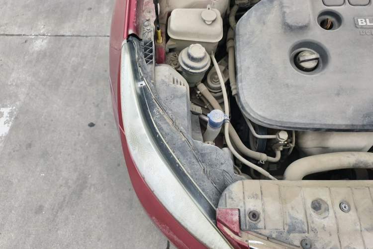 Used CHANGAN Eado 2014 1.6L Manual Luxury Model Engine Bay Right