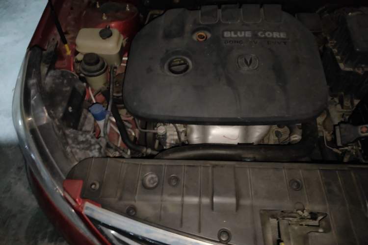 Used CHANGAN Eado 2014 1.6L Manual Luxury Model Engine Bay Right