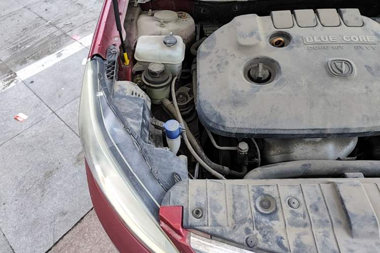 Used CHANGAN Eado 2014 1.6L Manual Luxury Model Engine Bay Right