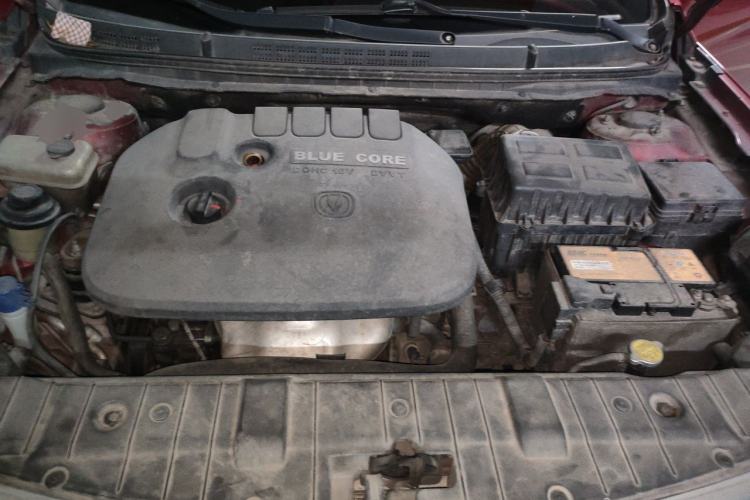 Used CHANGAN Eado 2014 1.6L Manual Luxury Model Engine Bay