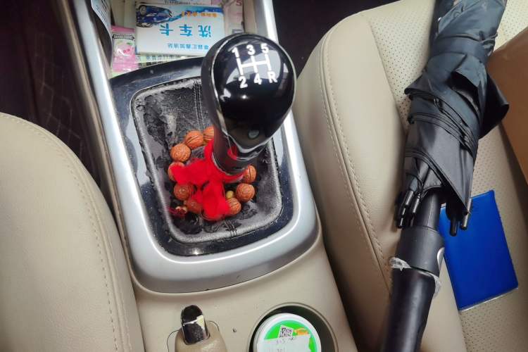 Used CHANGAN Eado 2014 1.6L Manual Elite Version Gear Lever
