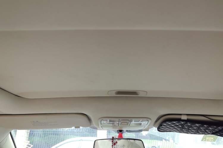 Used CHANGAN Eado 2014 1.6L Automatic Luxury Model Headliner