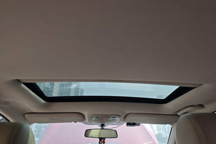 Used CHANGAN Eado 2014 1.6L Manual Luxury Model Headliner