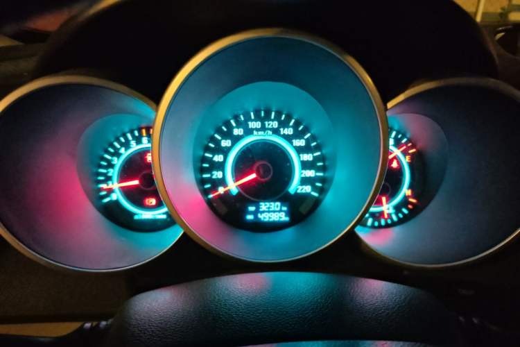 Used CHANGAN Eado 2014 1.6L Manual Luxury Model Instrument Cluster