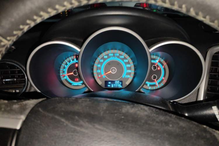 Used CHANGAN Eado 2014 1.6L Manual Luxury Model Instrument Cluster