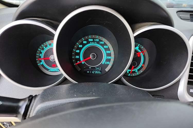Used CHANGAN Eado 2014 1.6L Manual Luxury Model Instrument Cluster