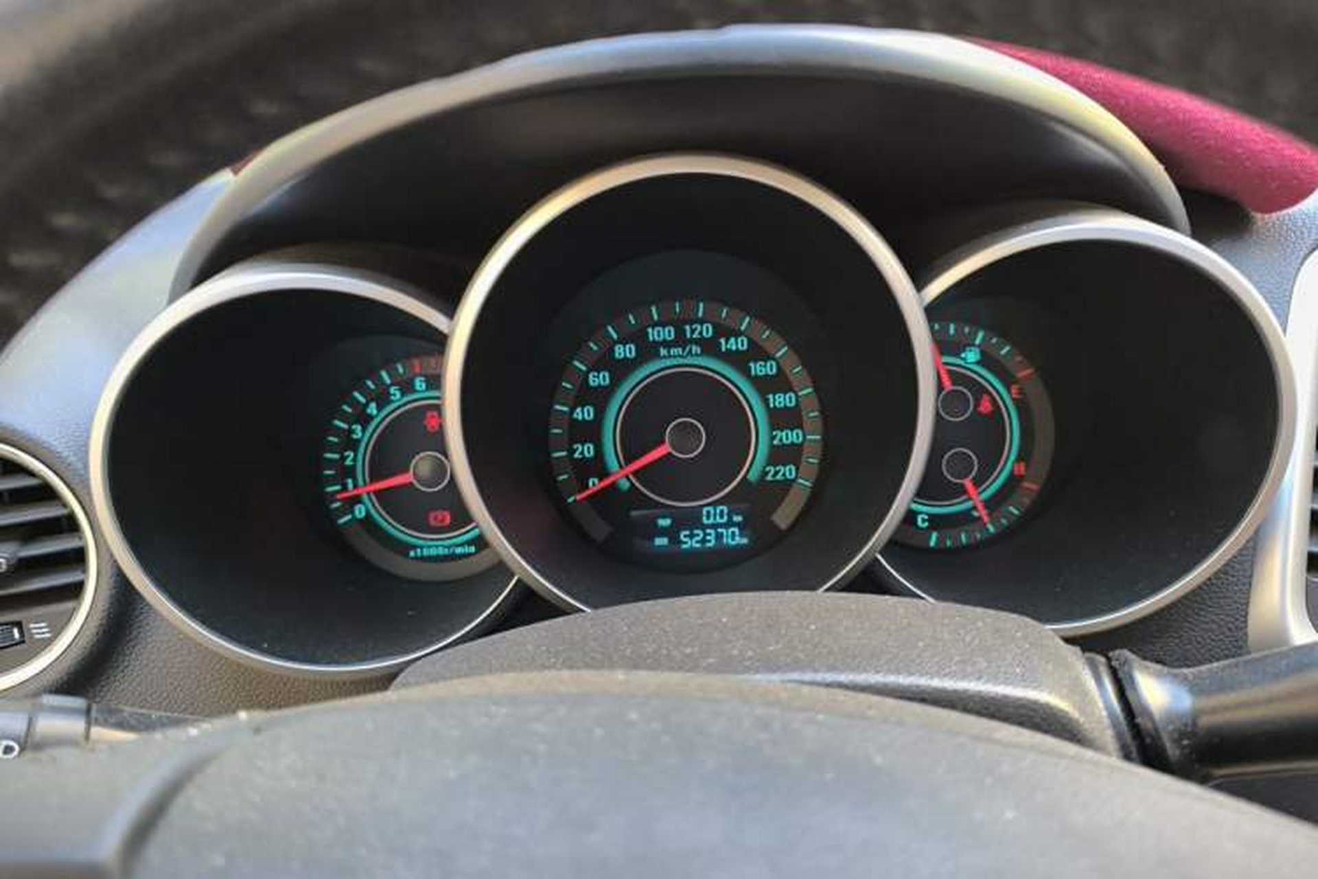 Used CHANGAN Eado 2014 1.6L Manual Luxury Model Instrument Cluster
