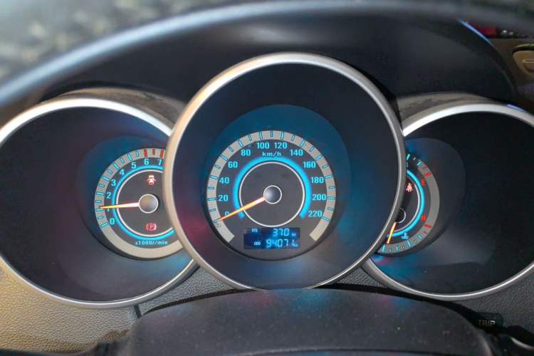 Used CHANGAN Eado 2014 1.6L Manual Luxury Model Instrument Cluster