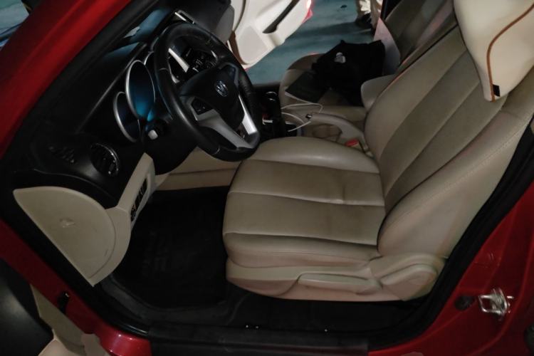 Used CHANGAN Eado 2014 1.6L Manual Luxury Model Left Front Seat