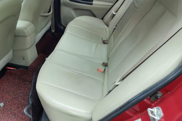 Used CHANGAN Eado 2014 1.6L Automatic Luxury Model Left Rear Seat