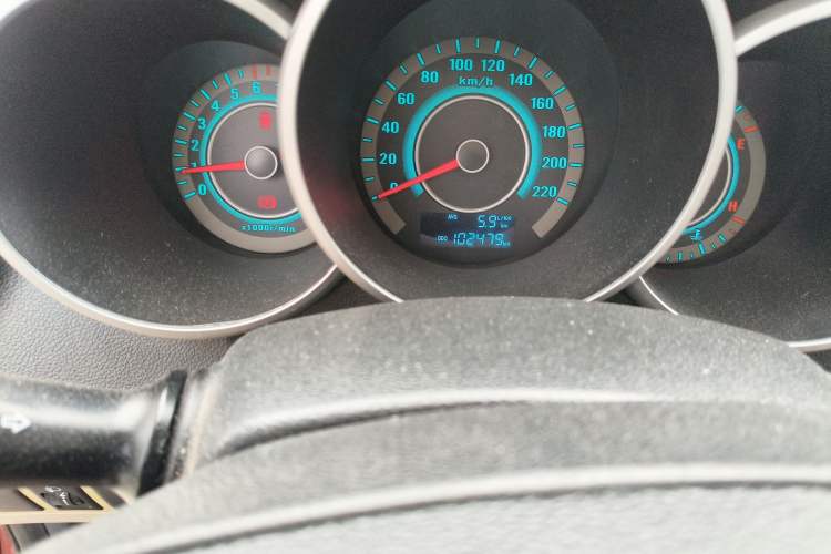 Used CHANGAN Eado 2014 1.6L Manual Luxury Model Odometer Close Up