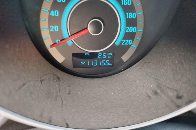 Used CHANGAN Eado 2014 1.6L Manual Luxury Model Odometer Close Up