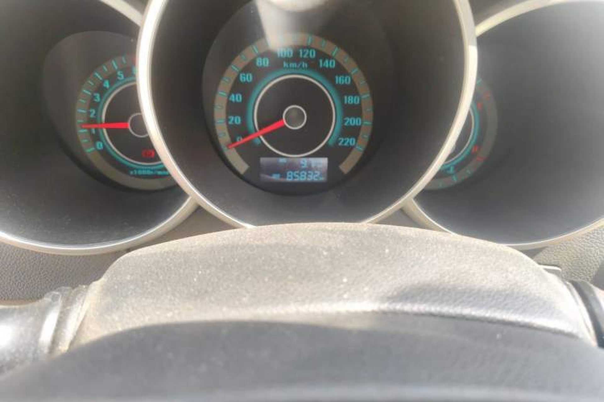 Used CHANGAN Eado 2014 1.6L Manual Luxury Model Odometer Close Up