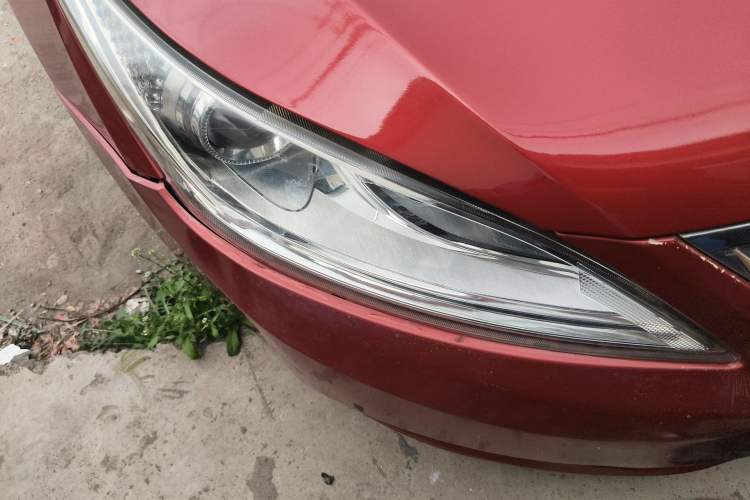 Used CHANGAN Eado 2014 1.6L Manual Luxury Model Right Front Headlight