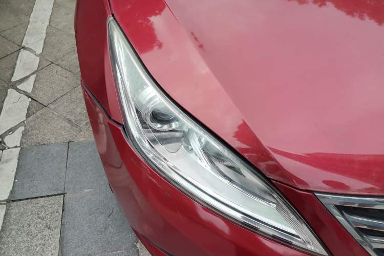 Used CHANGAN Eado 2014 1.6L Automatic Luxury Model Right Front Headlight