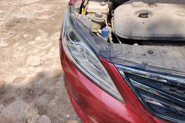 Used CHANGAN Eado 2014 1.6L Manual Elite Version Right Front Headlight