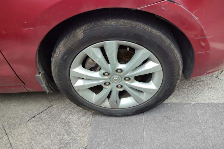 Used CHANGAN Eado 2014 1.6L Automatic Luxury Model Right Front Wheel Hub