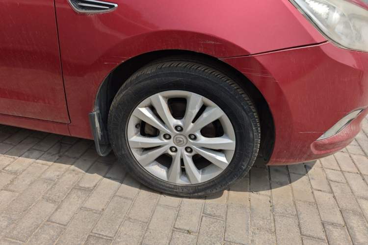 Used CHANGAN Eado 2014 1.6L Manual Luxury Model Right Front Wheel Hub