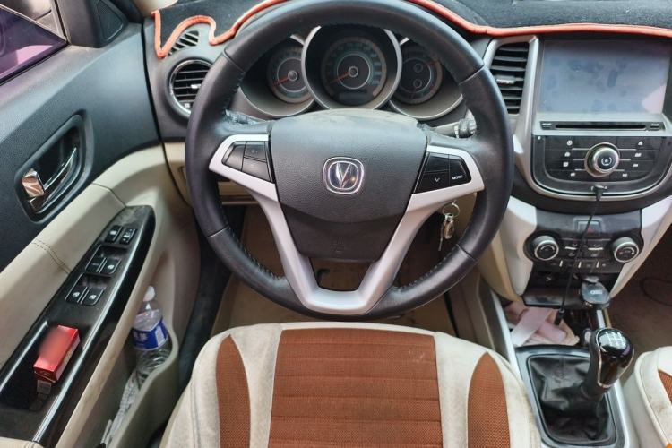 Used CHANGAN Eado 2014 1.6L Manual Luxury Model Steering Wheel