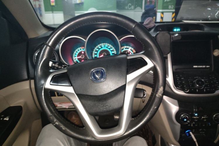 Used CHANGAN Eado 2014 1.6L Manual Luxury Model Steering Wheel