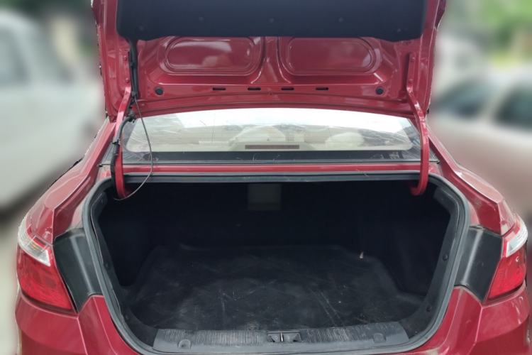 Used CHANGAN Eado 2014 1.6L Automatic Luxury Model Trunk