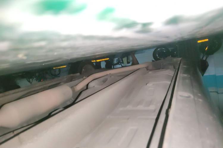 Used CHANGAN Eado 2014 1.6L Manual Luxury Model Chassis Front Right