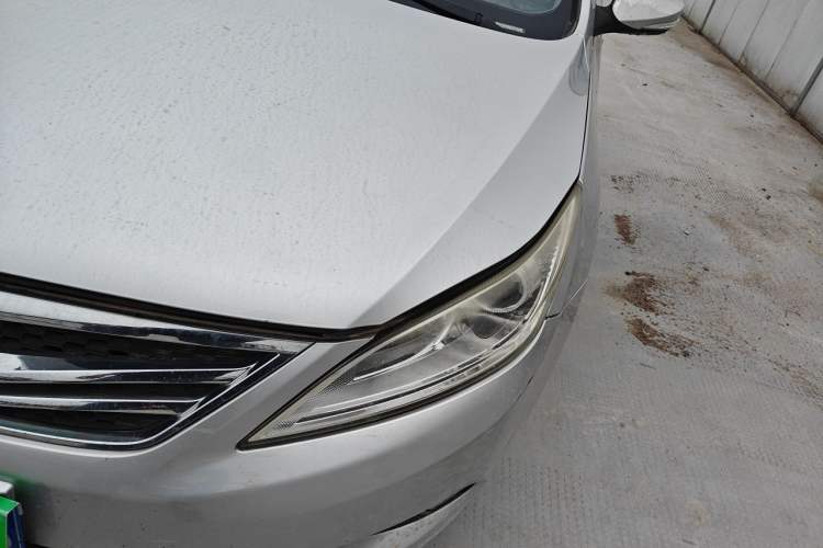 Used CHANGAN Eado 2014 1.6L Automatic Luxury Model Engine Bay Left