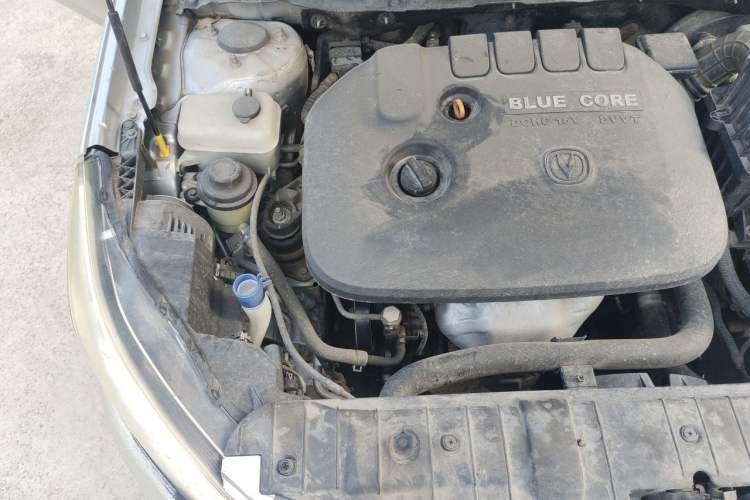 Used CHANGAN Eado 2014 1.6L Automatic Luxury Model Engine Bay Right