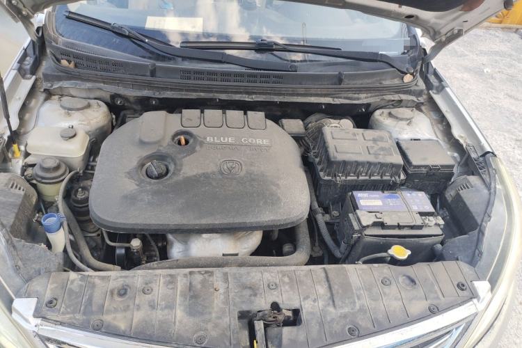 Used CHANGAN Eado 2014 1.6L Automatic Luxury Model Engine Bay