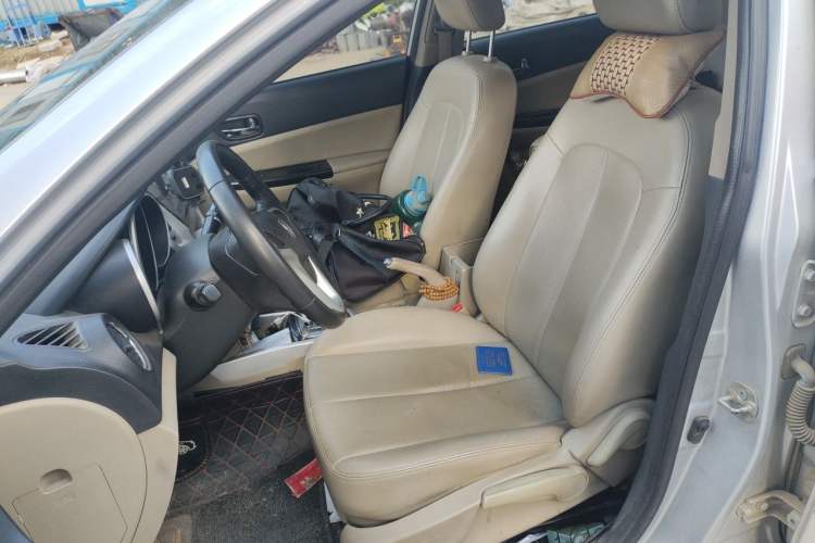Used CHANGAN Eado 2014 1.6L Automatic Luxury Model Left Front Seat