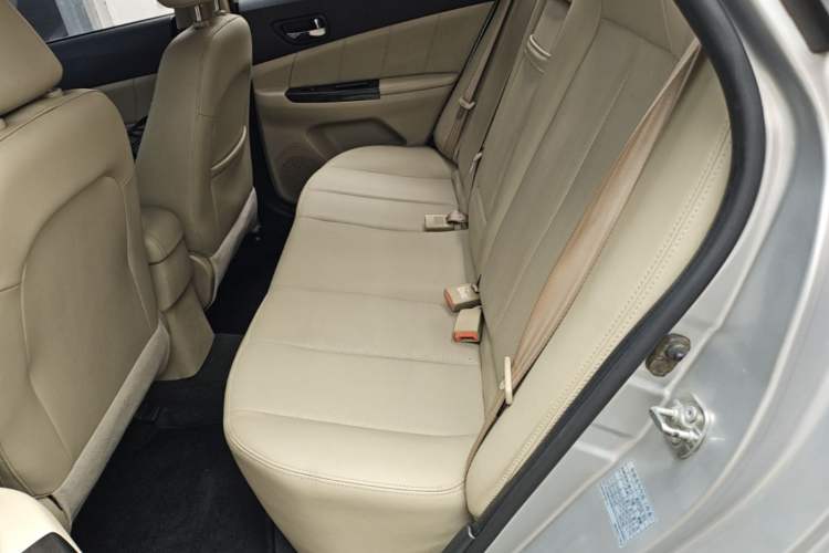 Used CHANGAN Eado 2014 1.6L Automatic Luxury Model Left Rear Seat