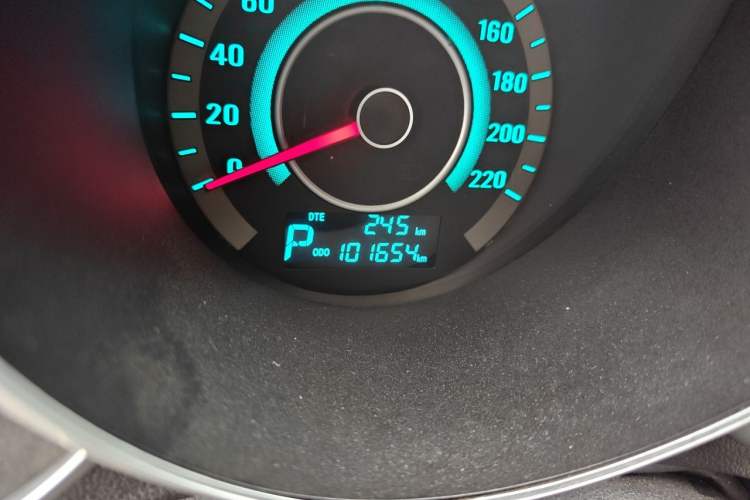 Used CHANGAN Eado 2014 1.6L Automatic Luxury Model Odometer Close Up
