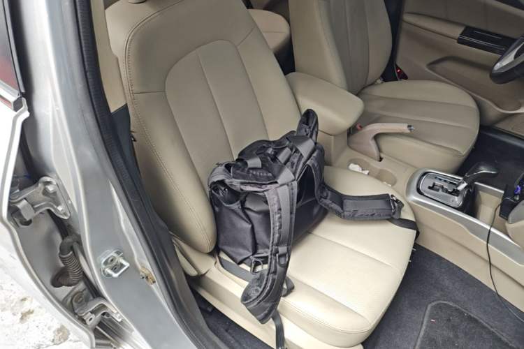 Used CHANGAN Eado 2014 1.6L Automatic Luxury Model Right Front Seat