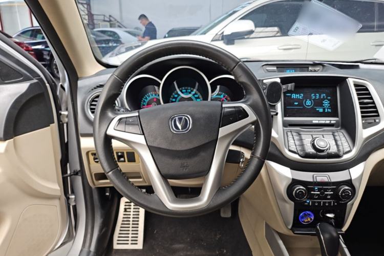 Used CHANGAN Eado 2014 1.6L Automatic Luxury Model Steering Wheel