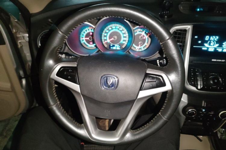 Used CHANGAN Eado 2014 1.6L Manual Luxury Model Steering Wheel