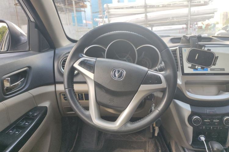 Used CHANGAN Eado 2014 1.6L Automatic Luxury Model Steering Wheel