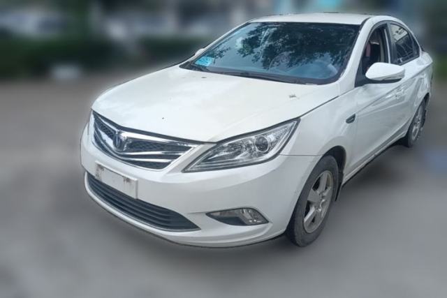 CHANGAN Eado 2014 1.6L Manual Elite Version de segunda mano