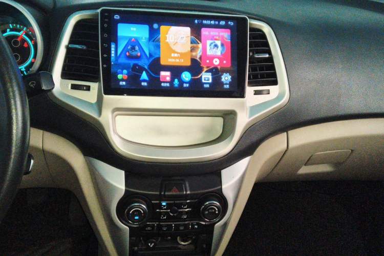 Used CHANGAN Eado 2014 1.6L Manual Luxury Model Audio And AC Panel