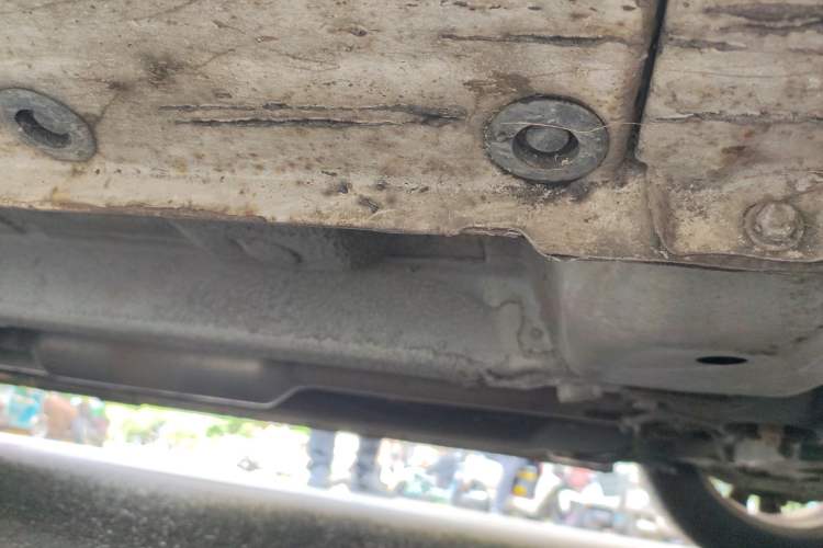 Used CHANGAN Eado 2014 1.6L Manual Luxury Model Chassis Front Right