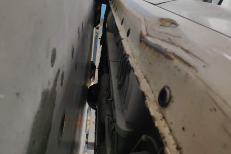 Used CHANGAN Eado 2014 1.6L Manual Luxury Model Chassis Rear Left