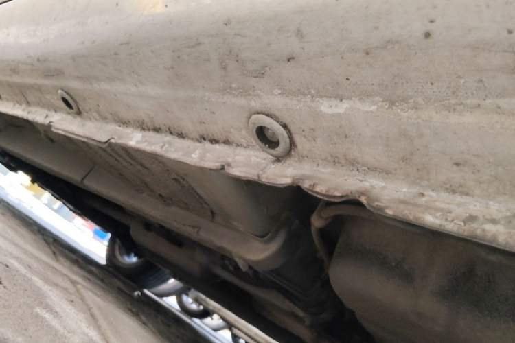 Used CHANGAN Eado 2014 1.6L Automatic Luxury Model Chassis Rear Left