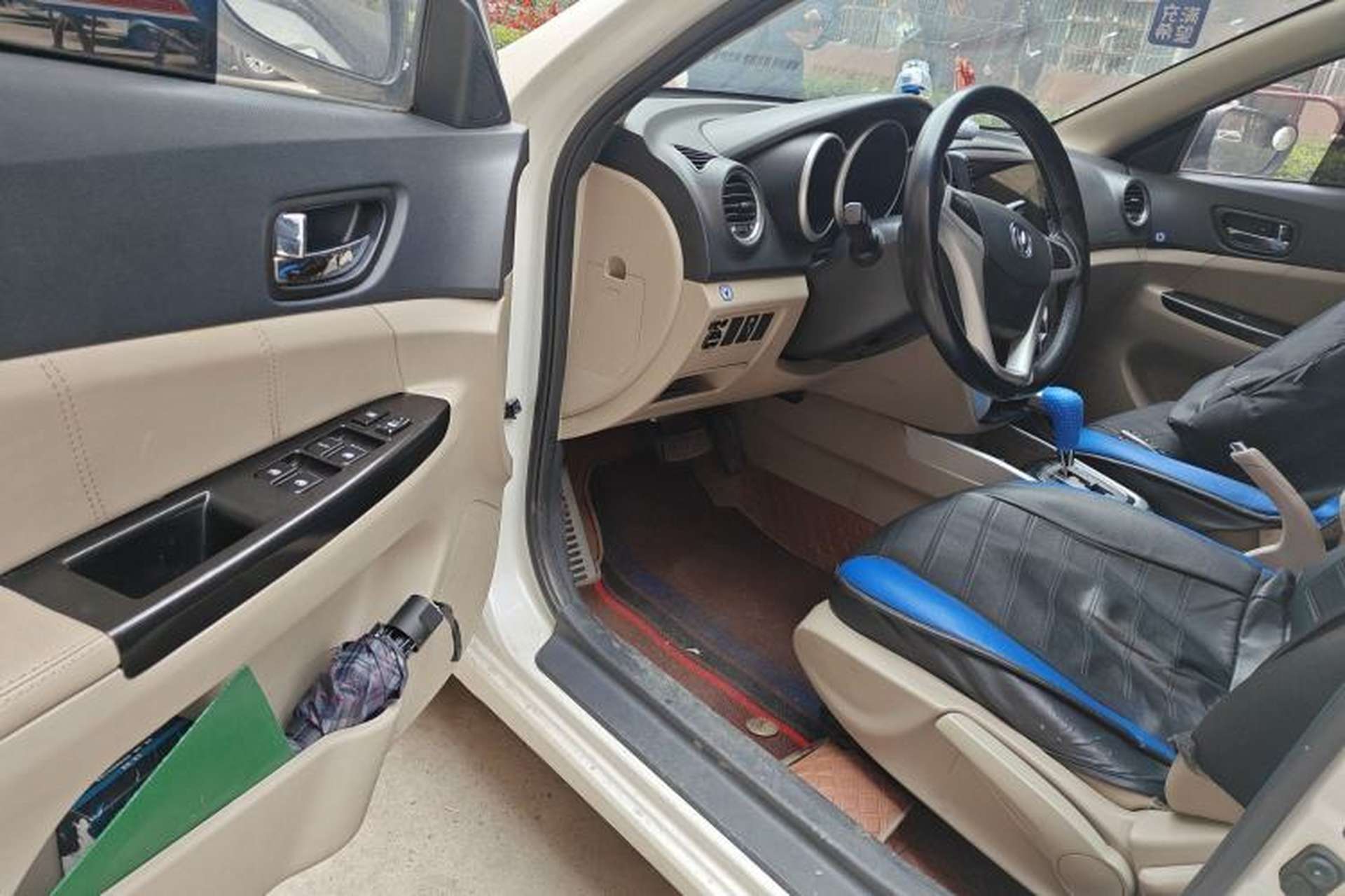Used CHANGAN Eado 2014 1.6L Automatic Luxury Model Driver Seat