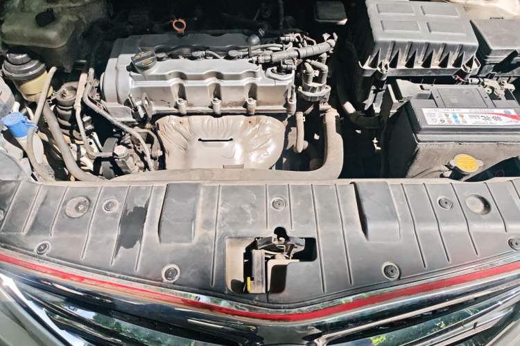 Used CHANGAN Eado 2014 1.6L Manual Luxury Model Engine Bay
