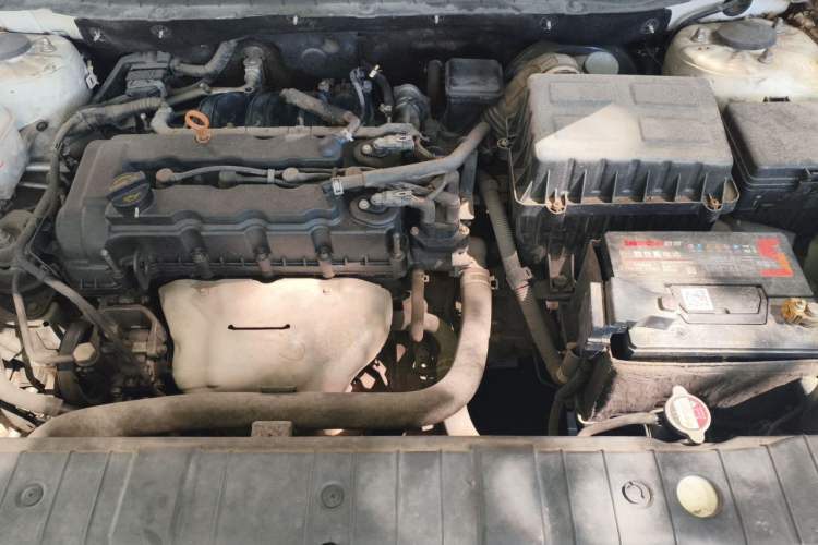 Used CHANGAN Eado 2014 1.6L Manual Luxury Model Engine Bay